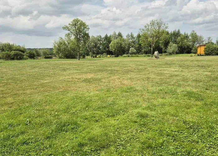 Camping La Roulotte De L'étang