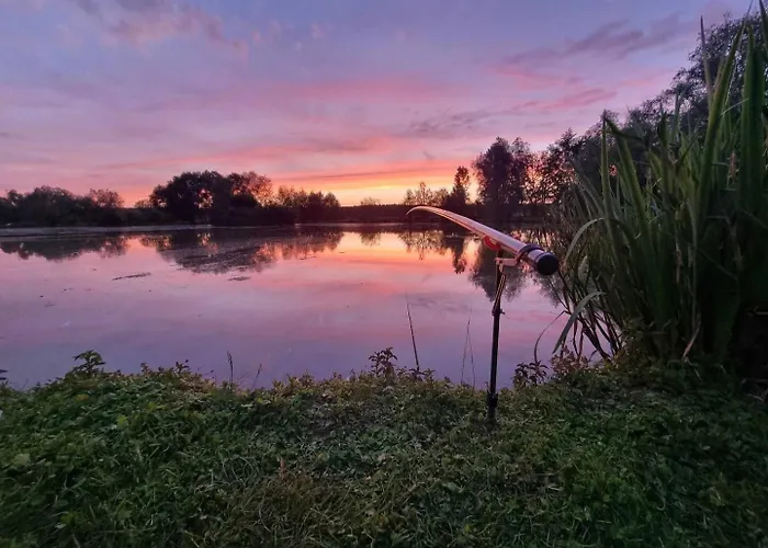 Camping La Roulotte De L'étang